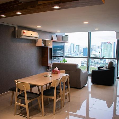 Netflix-Pinnacle Pj, Fantastic City View, 1-6 Guests Designed Duplex Home By Flexihome-My Петалинг Джая Екстериор снимка