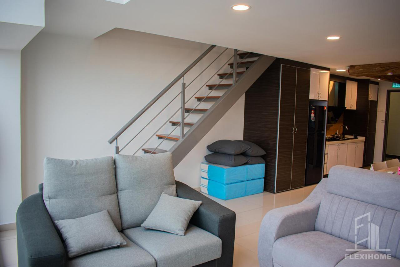 Netflix-Pinnacle Pj, Fantastic City View, 1-6 Guests Designed Duplex Home By Flexihome-My Петалинг Джая Екстериор снимка